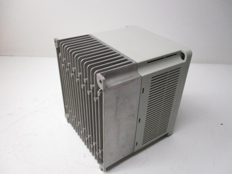 ALLEN BRADLEY 1305-BA01A-HA2 SER. C AC DRIVE *NEW IN BOX*