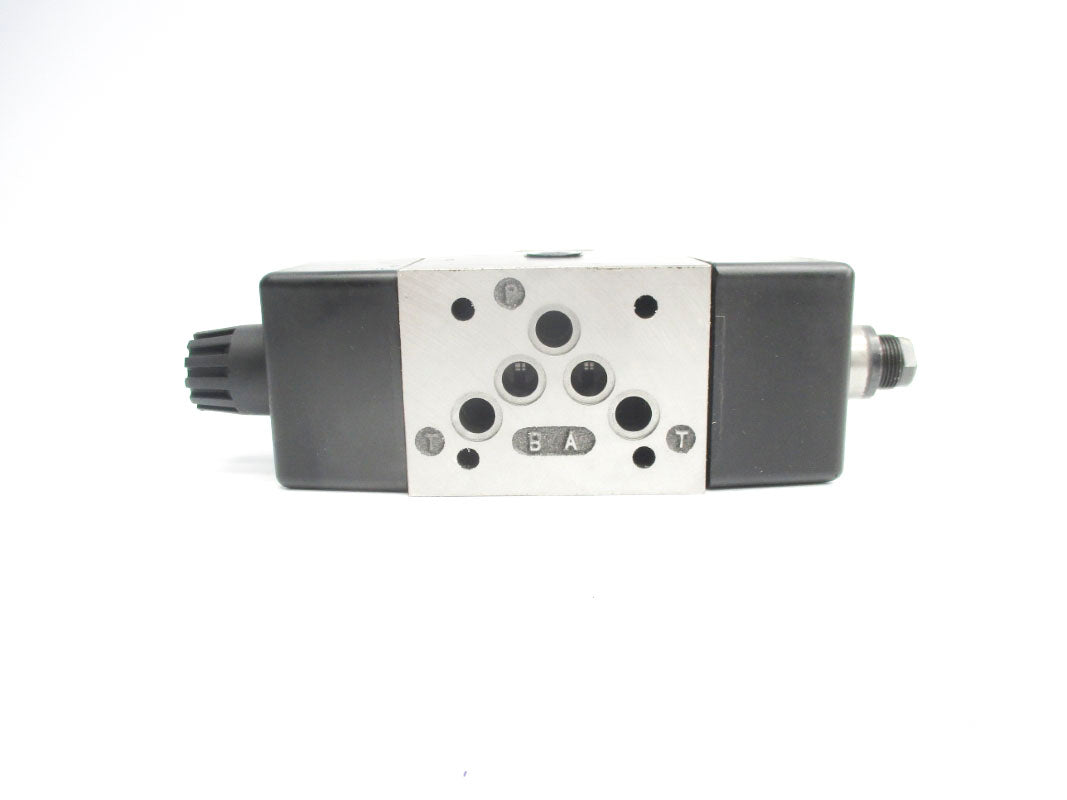 PARKER D3W4C5Y14 110-120V .72-.75A 3000PSI UNMP