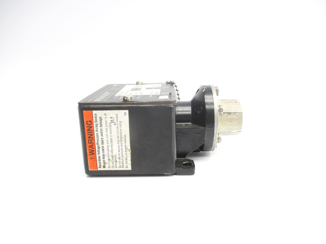 ASHCROFT B420SXCH07 250VAC 15A 200PSI UNMP