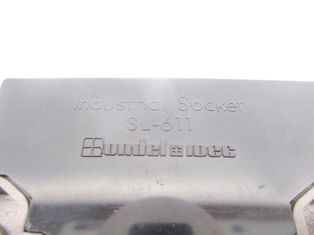 IDEC SL-611 300V 10A NSNP