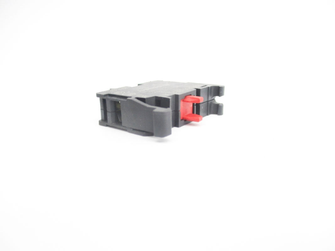 ALLEN BRADLEY 800F-X01 SER. A 690V 10A NSNP