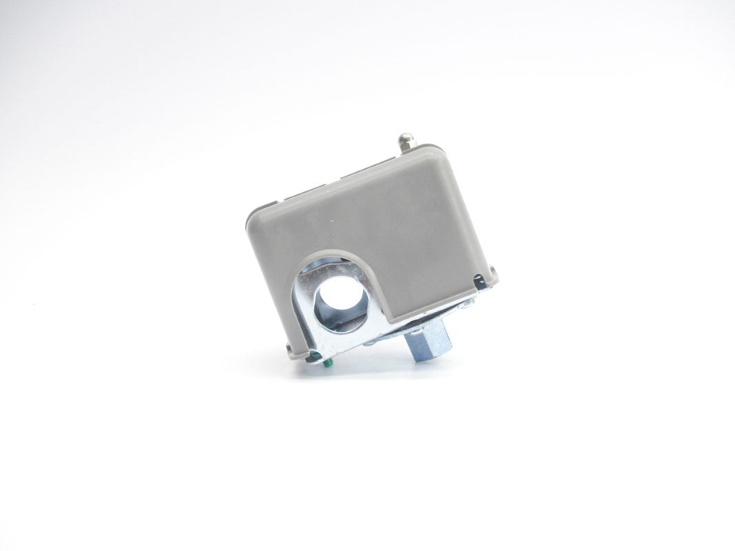 SQUARE D 9013FSG52 SER. B 60/80PSI 230V NSNP