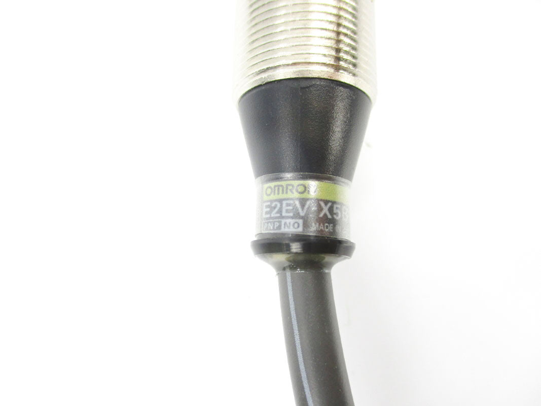 OMRON E2EV-X5B1 12-24VDC NSNP