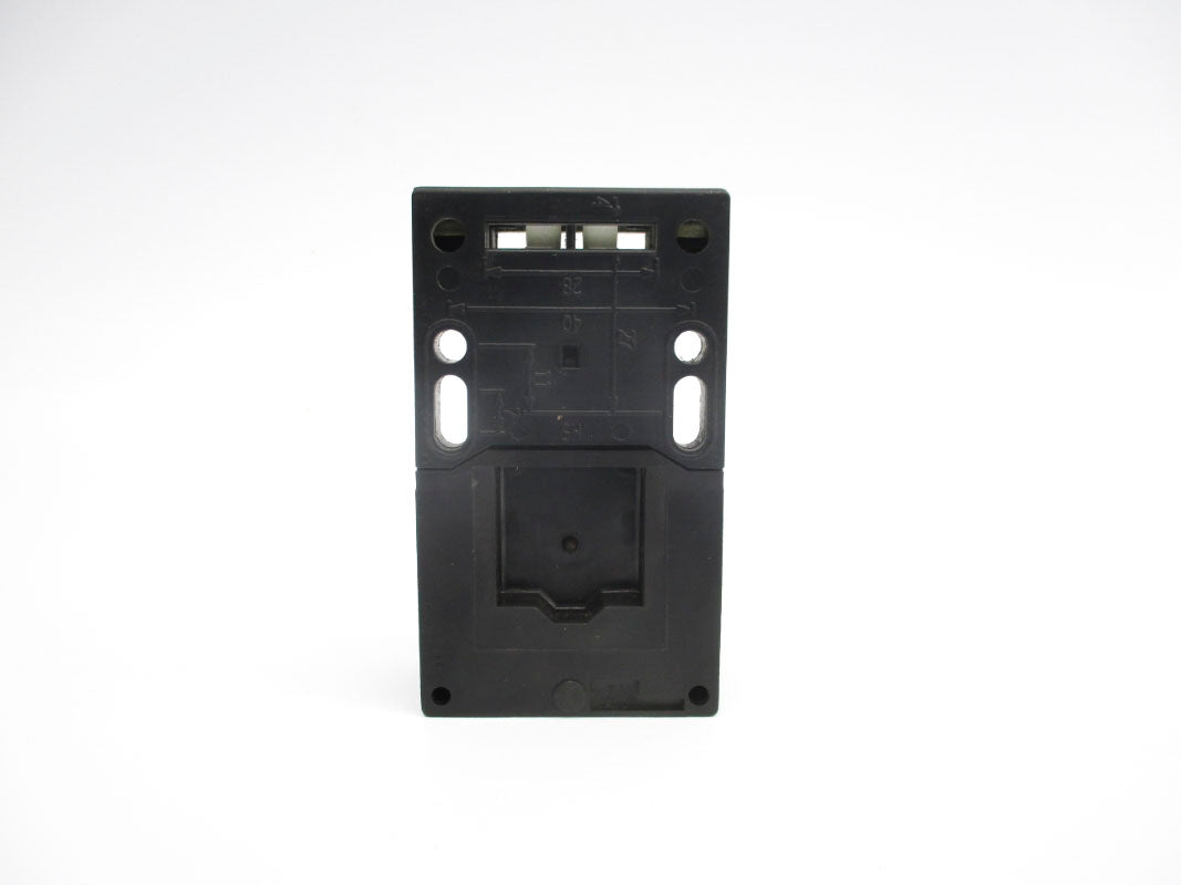 SCHMERSAL AZ16-02ZV 230V 4A UNMP