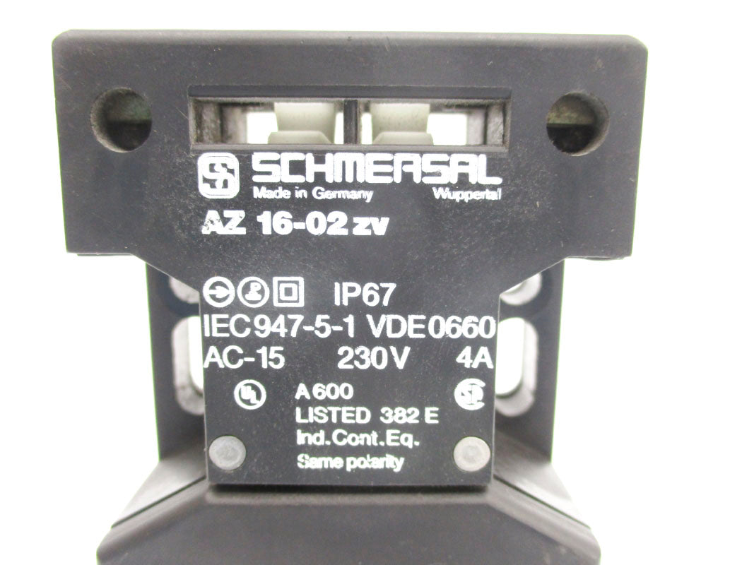 SCHMERSAL AZ16-02ZV 230V 4A UNMP