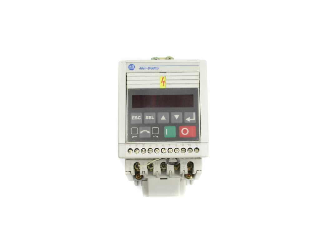 ALLEN BRADLEY 160-BA04NPS1P1 SER. B F/W 5.01 380-460V 4.6A UNMP