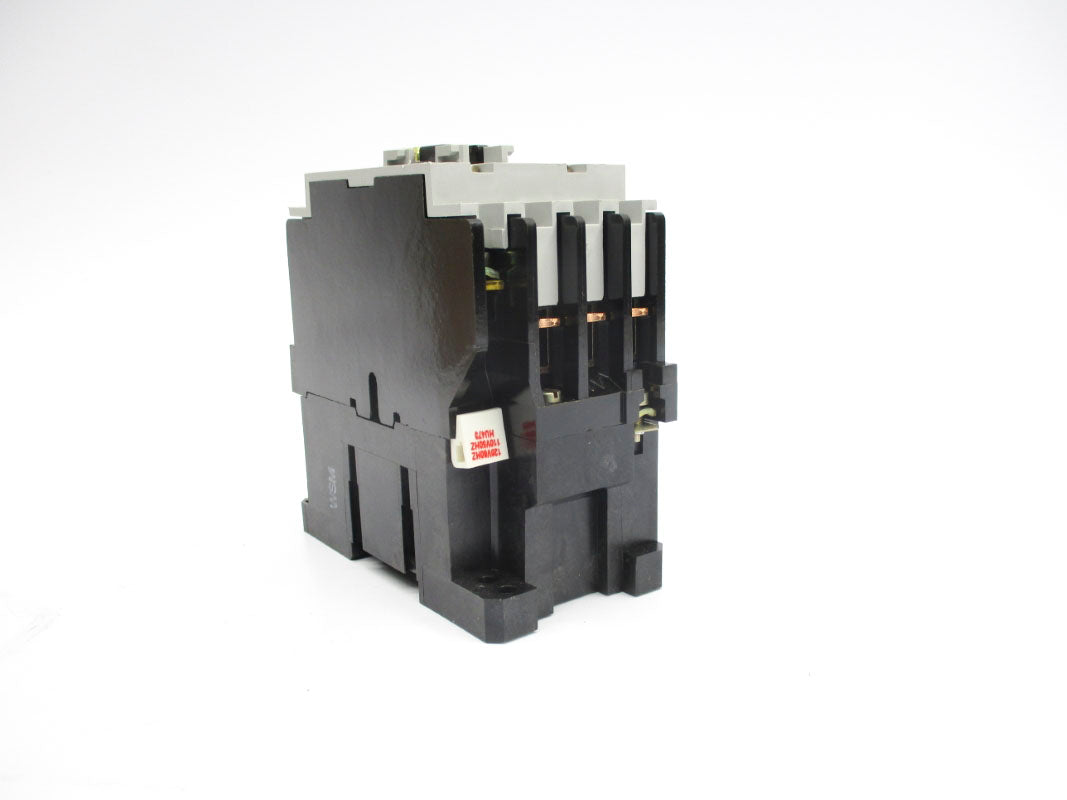 ALLEN BRADLEY 100-A30ND3 SER. B 110/120V 30A (BR/WH) NSMP