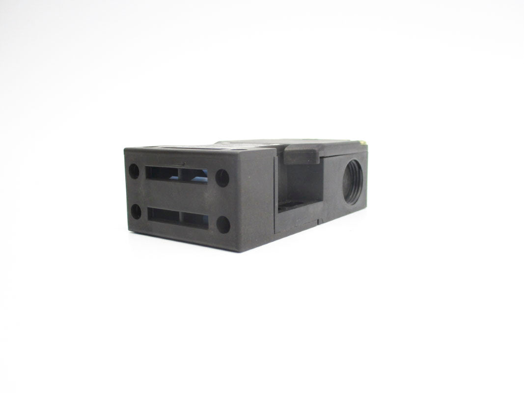 SCHMERSAL AZ16ZVRK-1476-1 230V 4A NSNP