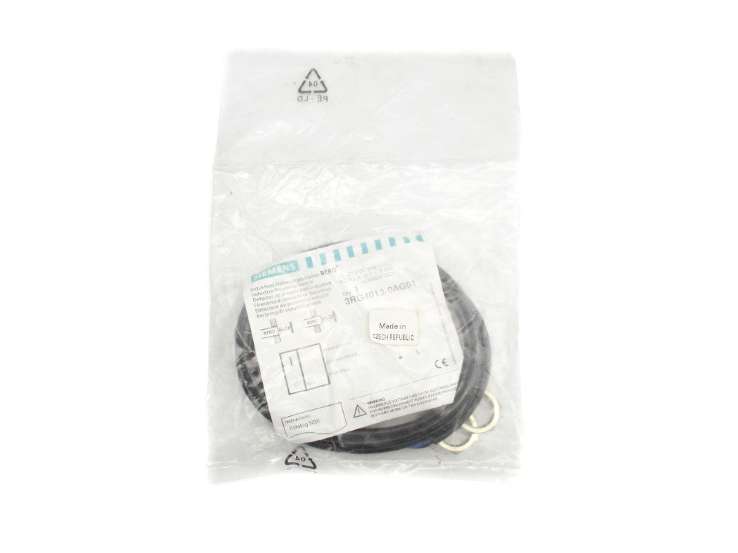 SIEMENS 3RG4013-0AG01 15-34VDC 0.2A NSMP