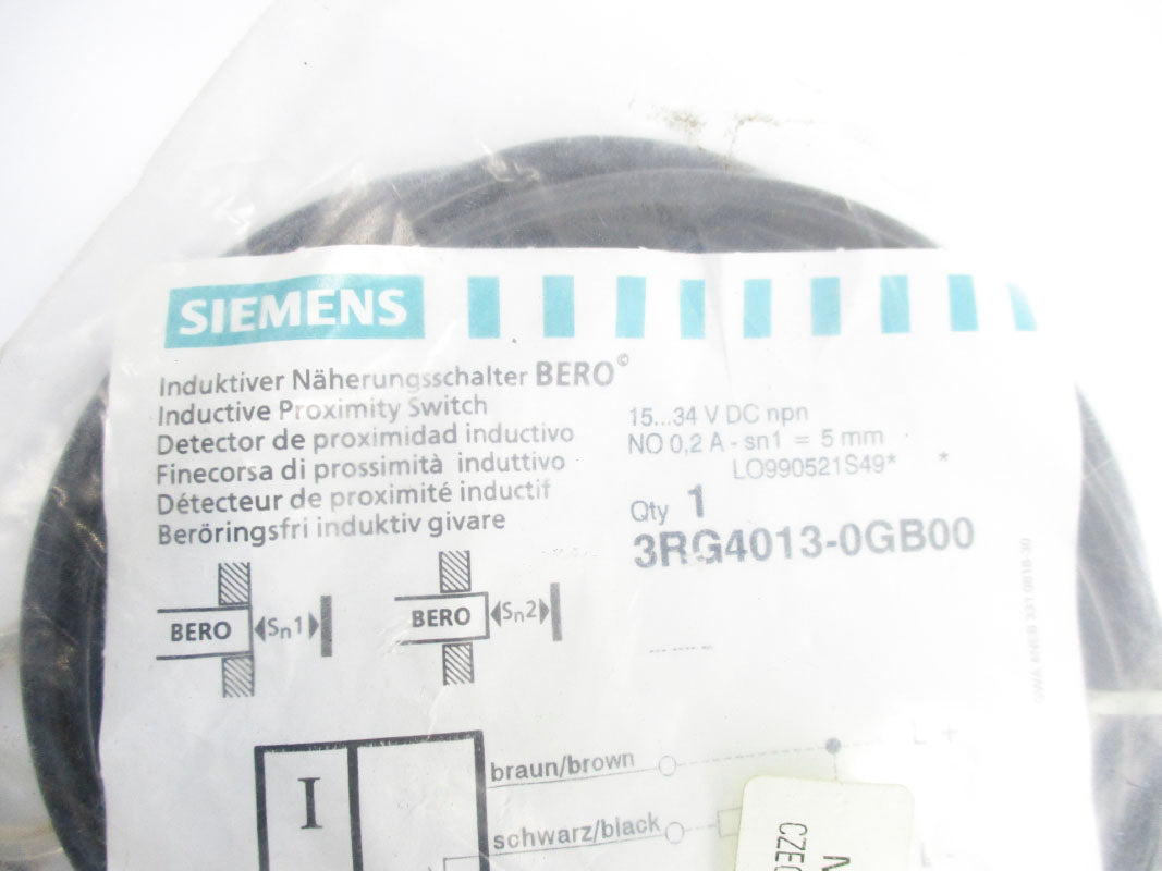 SIEMENS 3RG4013-0GB00 15-34VDC 0.2A NSMP