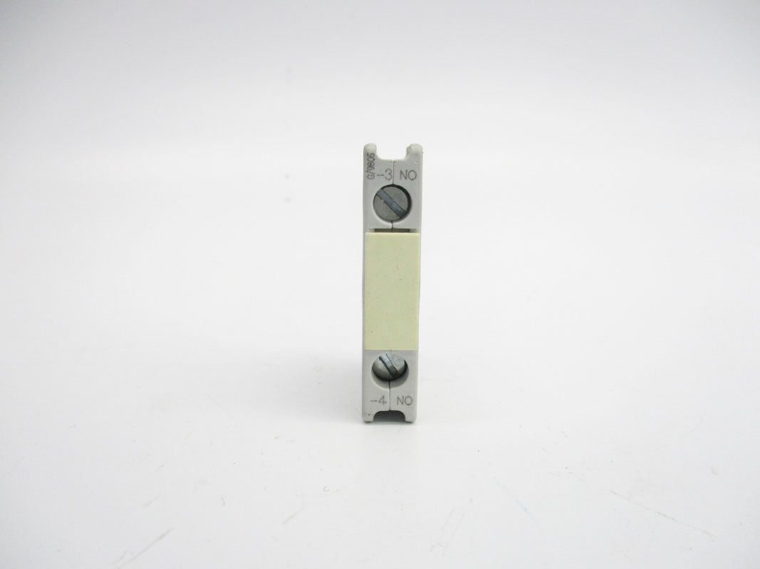 SIEMENS 3TX4010-2A 600VAC 5.6A UNMP