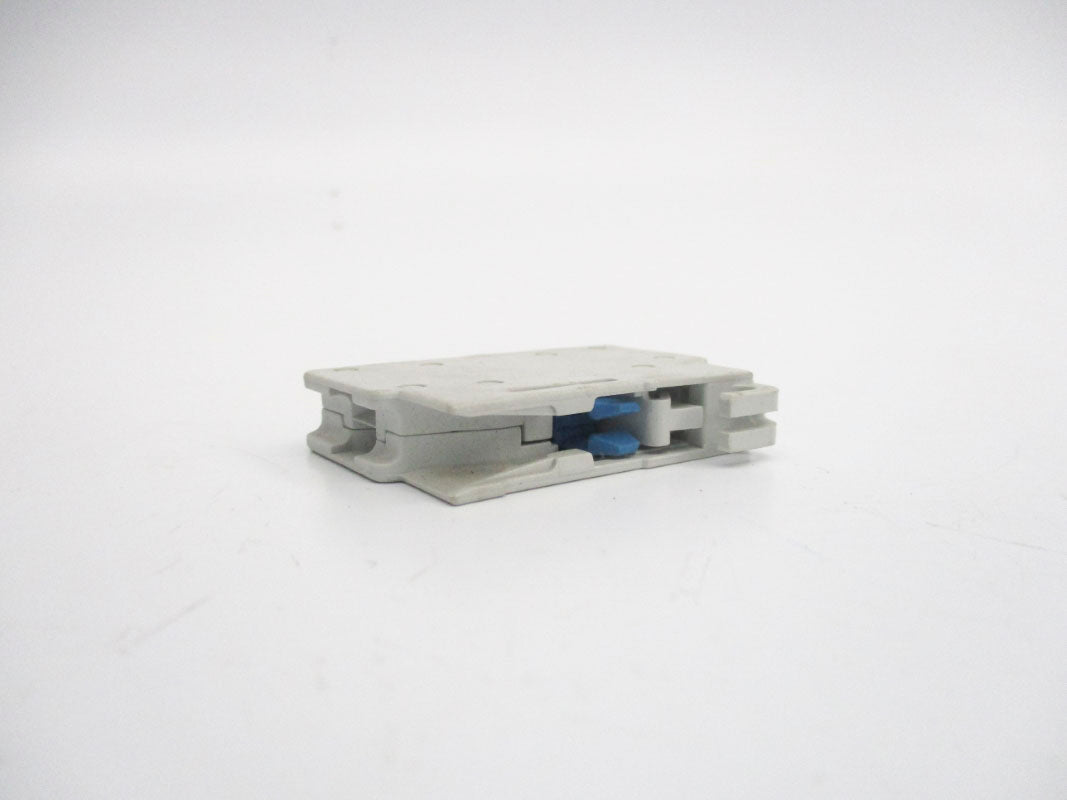 SIEMENS 3TX4010-2A 600VAC 5.6A UNMP