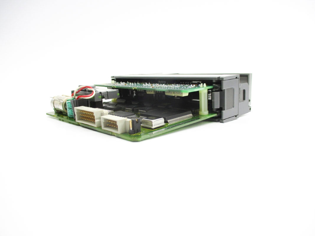 ALLEN BRADLEY 1747-L532 SER. D F/W 9 24VDC (NO KEY) (AS PICTURED) UNMP