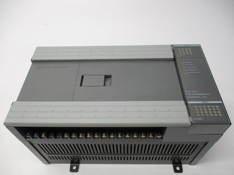ALLEN BRADLEY SLC 500 1747-L40C PROCESSOR UNIT 250V 50/60HZ SER. C F/W: 6 NSMP
