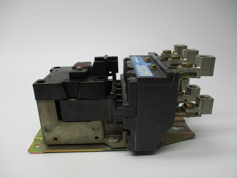 ALLEN BRADLEY 702L-D0D93 UNMP