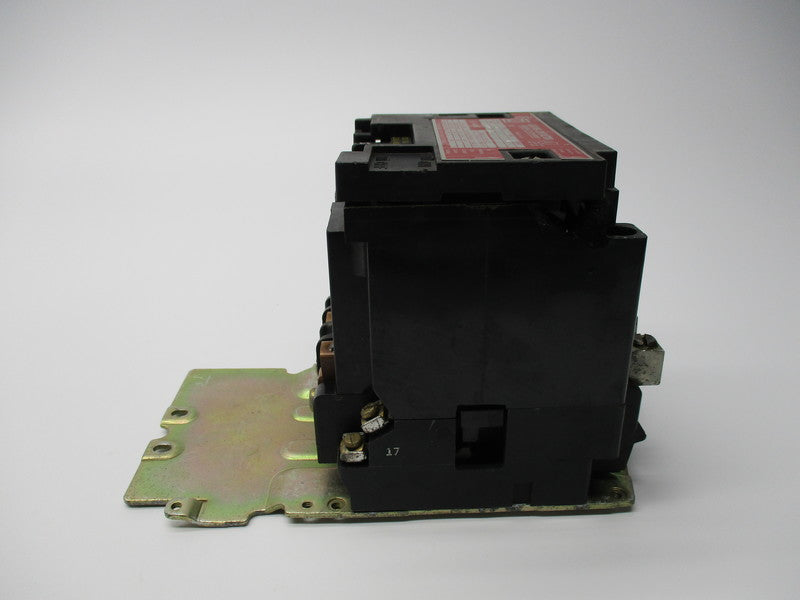 SQUARE D 8903 SPO 11 201516 UNMP