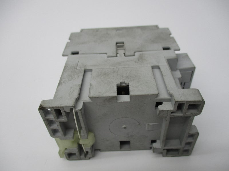 ALLEN BRADLEY 100-C12D10 SER. A 110/120V (BR/WH) NSMP
