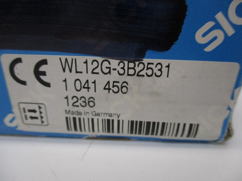 SICK WL12G-3B2531 1041456 10-30VDC NSMP