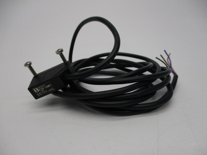OMRON E3Z-LS61 UNMP