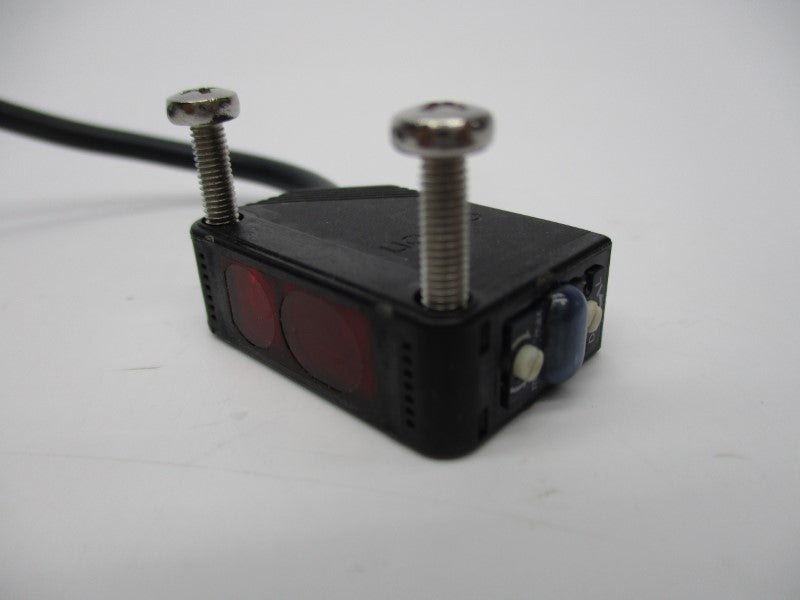 OMRON E3Z-LS61 UNMP