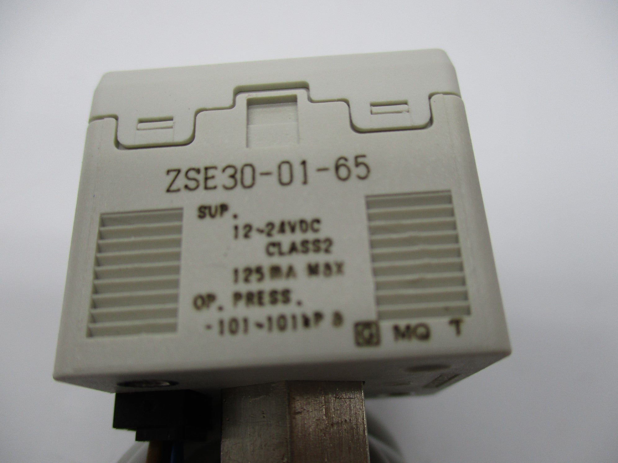 SMC ZSE30-01-65 (AS PICTURED) NSNP