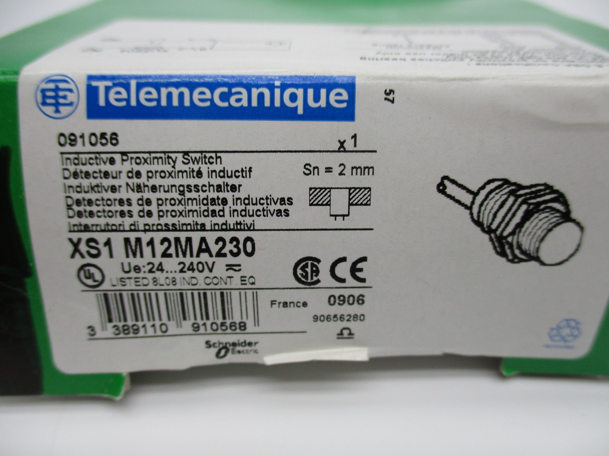 TELEMECANIQUE XS1M12MA230 24-240V NSMP
