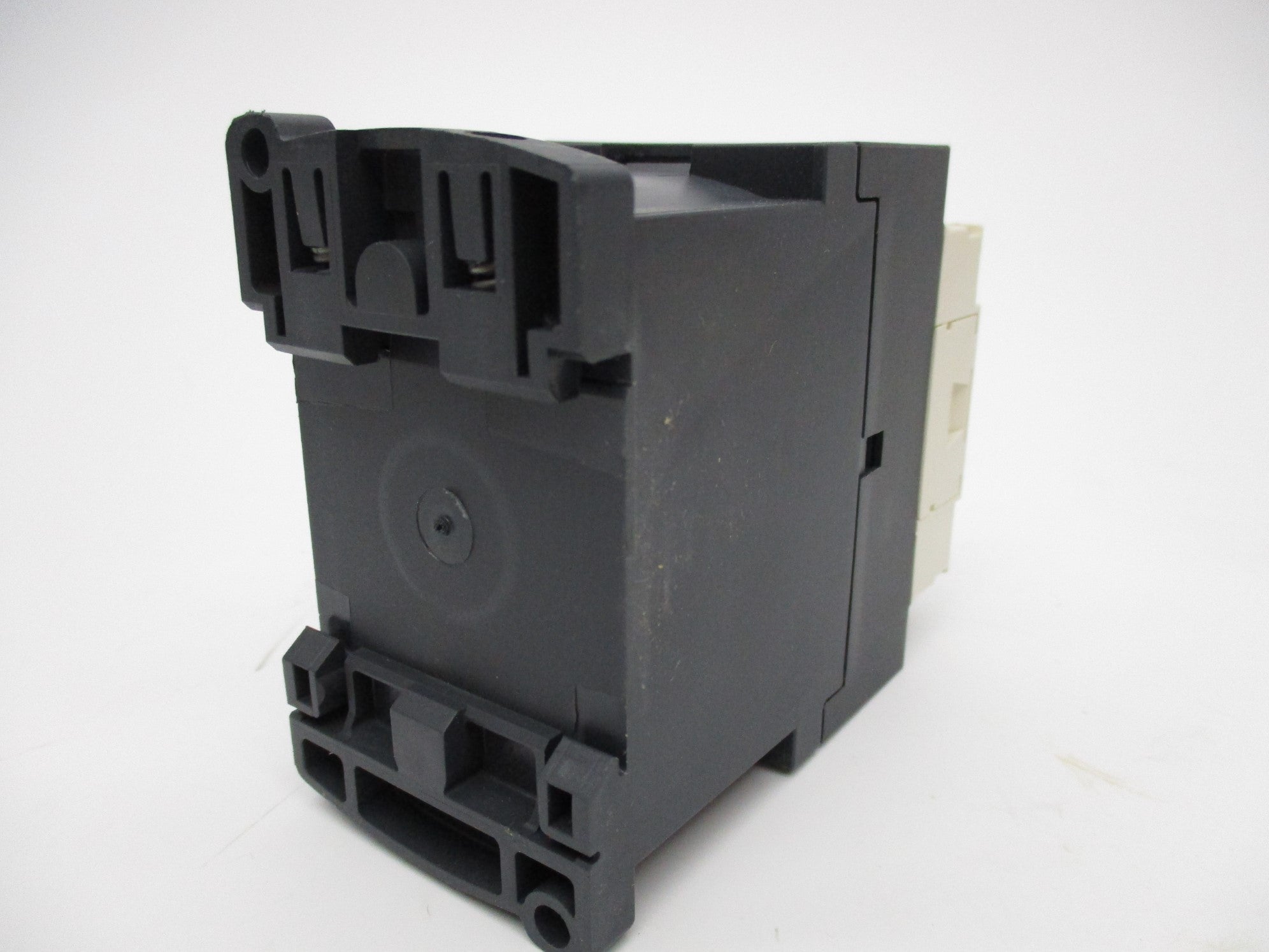 TELEMECANIQUE LC1D18BD 24V NSMP