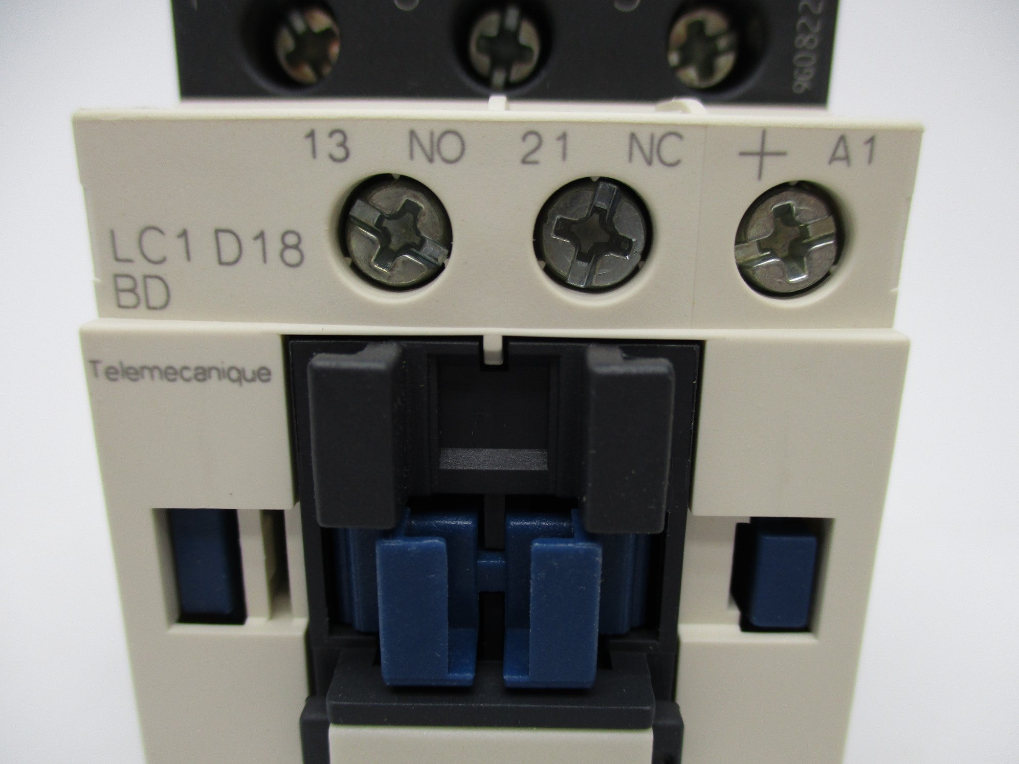 TELEMECANIQUE LC1D18BD 24V NSMP
