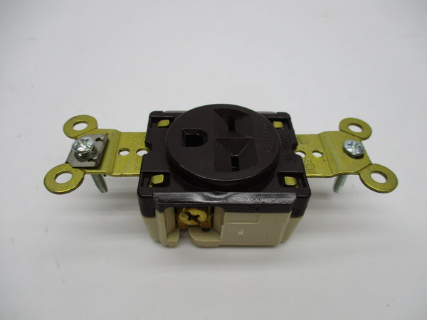 HUBBELL HBL5661 250V 15A NSMP