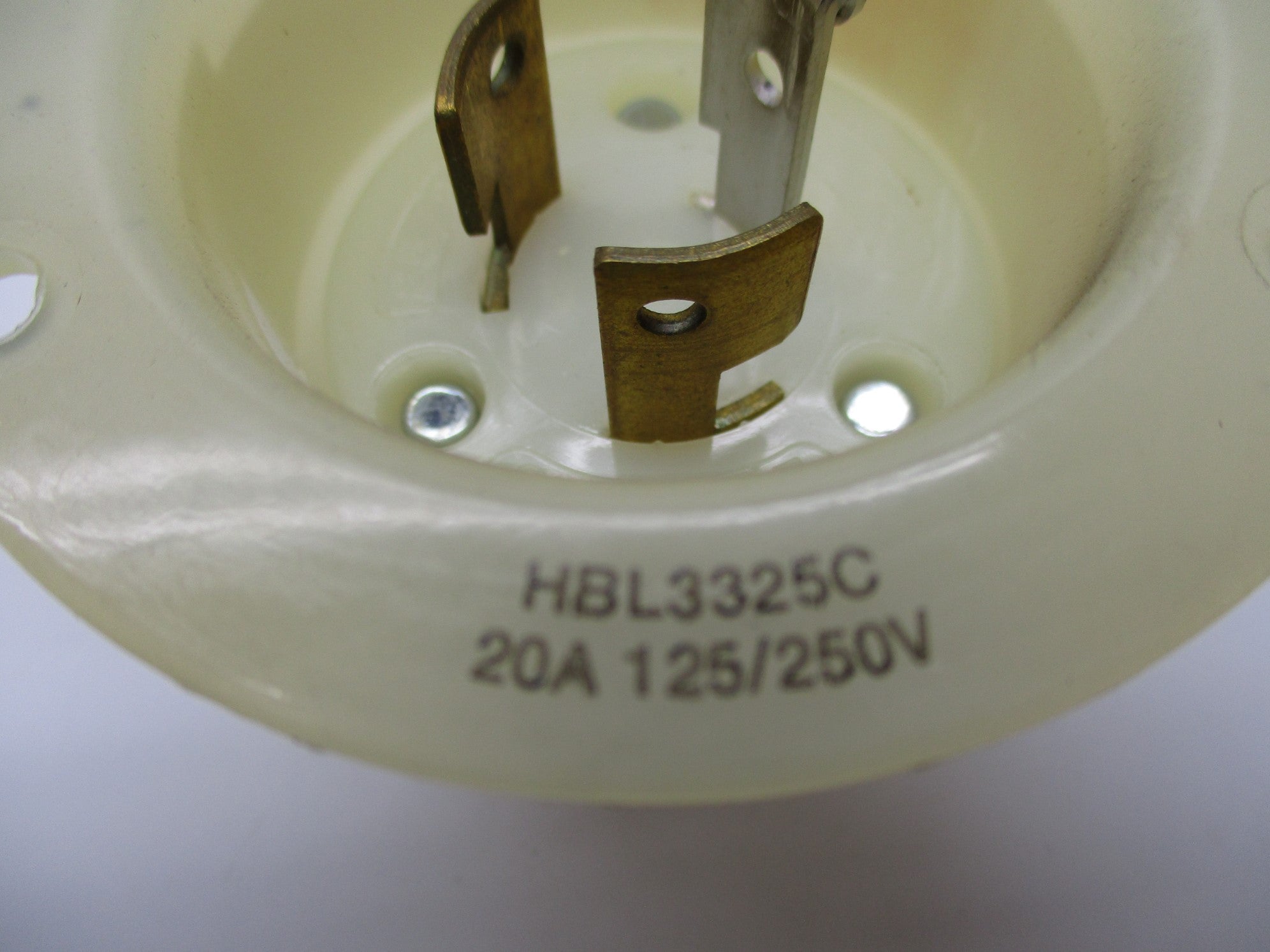 HUBBELL HBL3325C NSNP