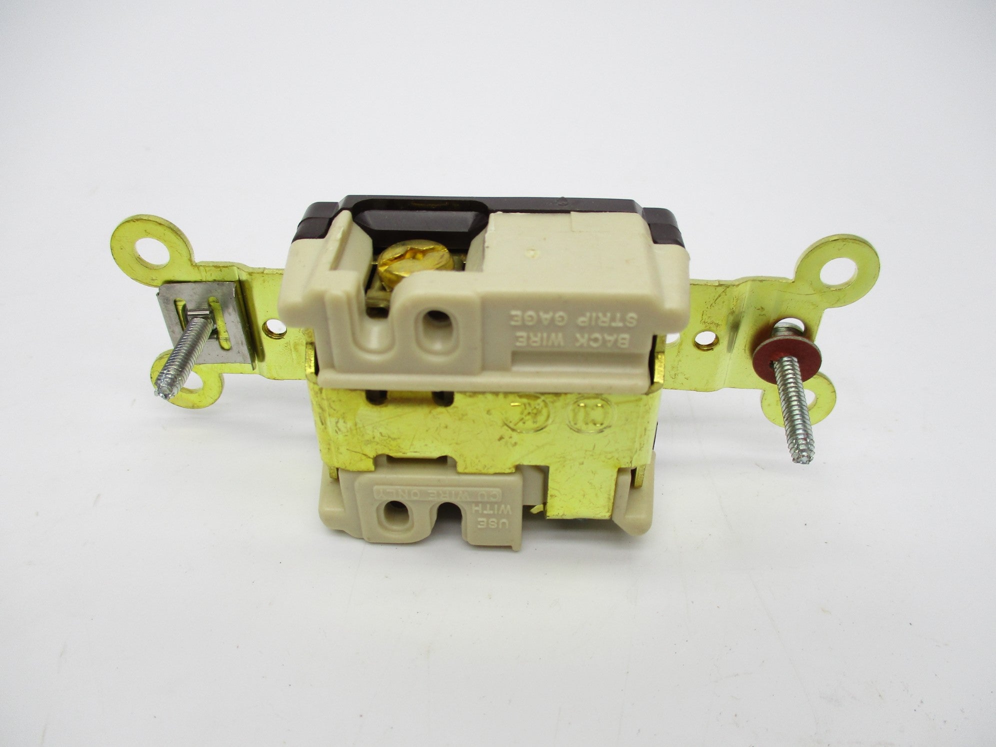 HUBBELL HBL5261CN NSMP