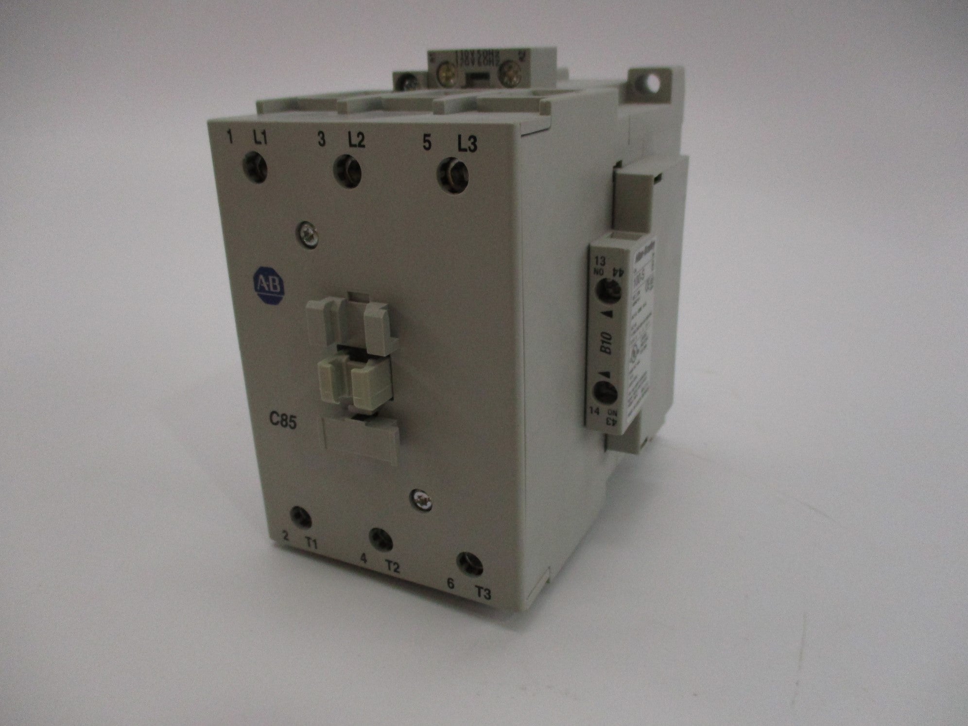 ALLEN BRADLEY 100-C85D10 SER. A 110-120V (BR/WH) NSMP