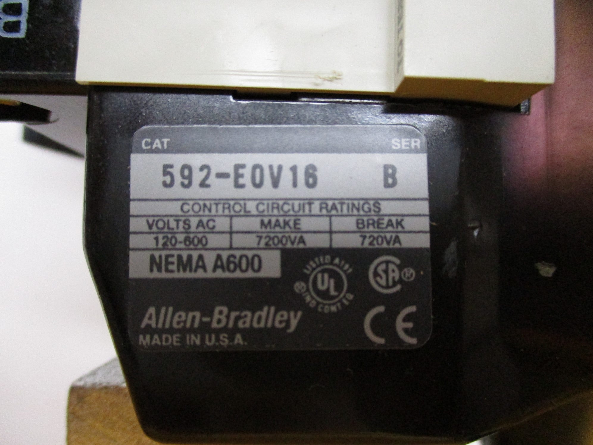 ALLEN BRADLEY 592-EOV16 SER. B 120-600V NSNP