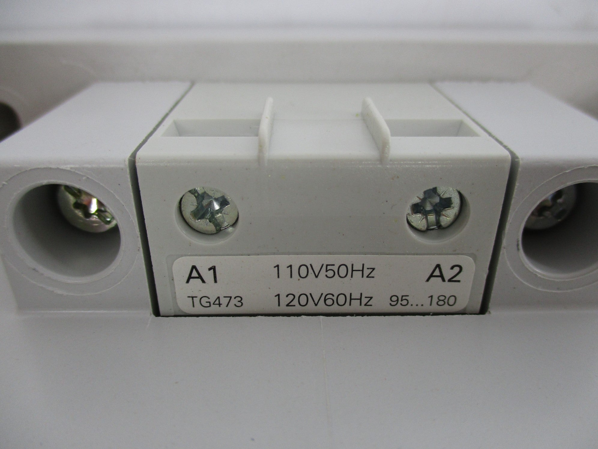 ALLEN BRADLEY 100-D110D00 SER. A 110/120V NSNP