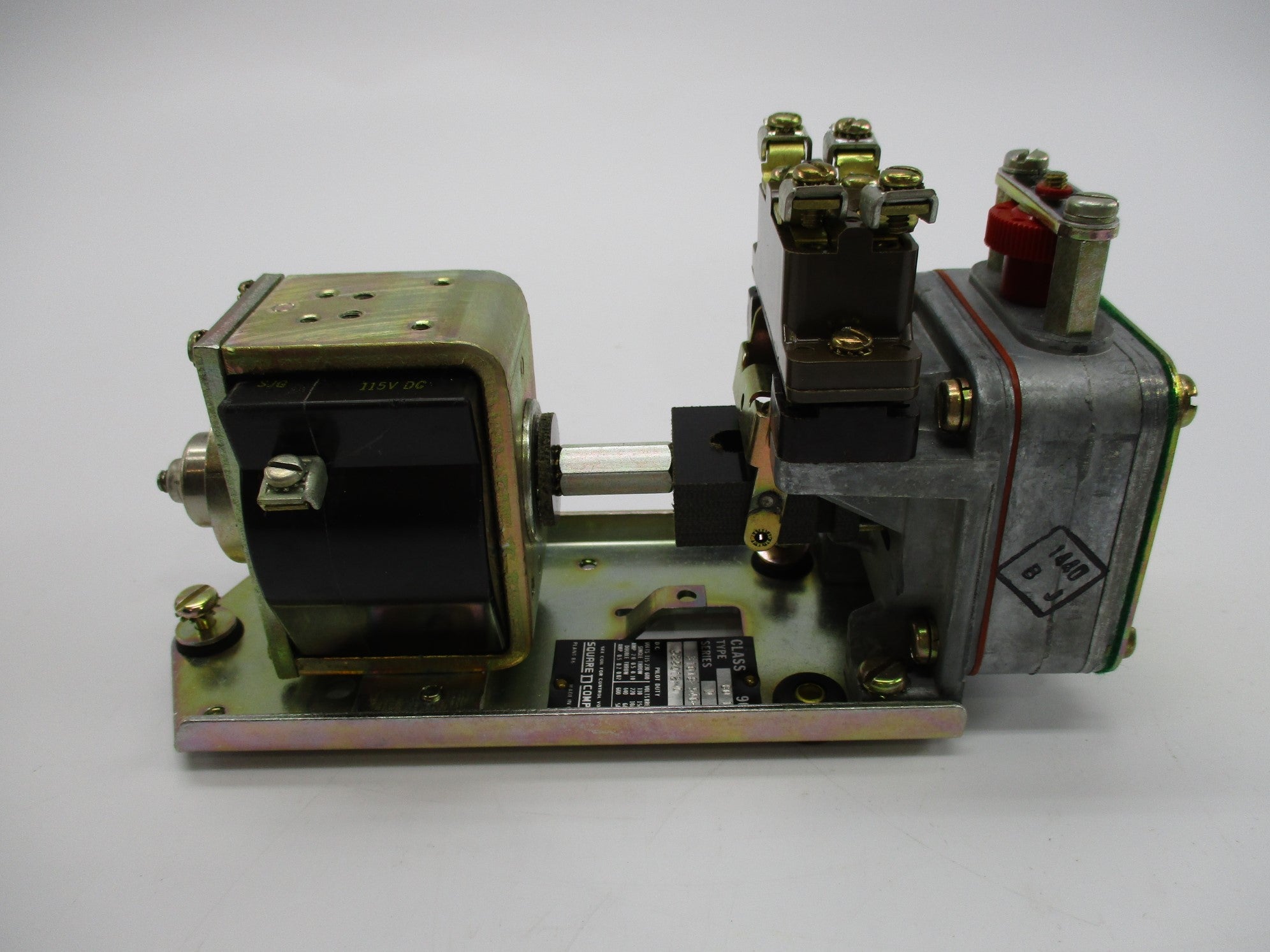 SQUARE D 9050-CO-1D SER. D 115V NSMP