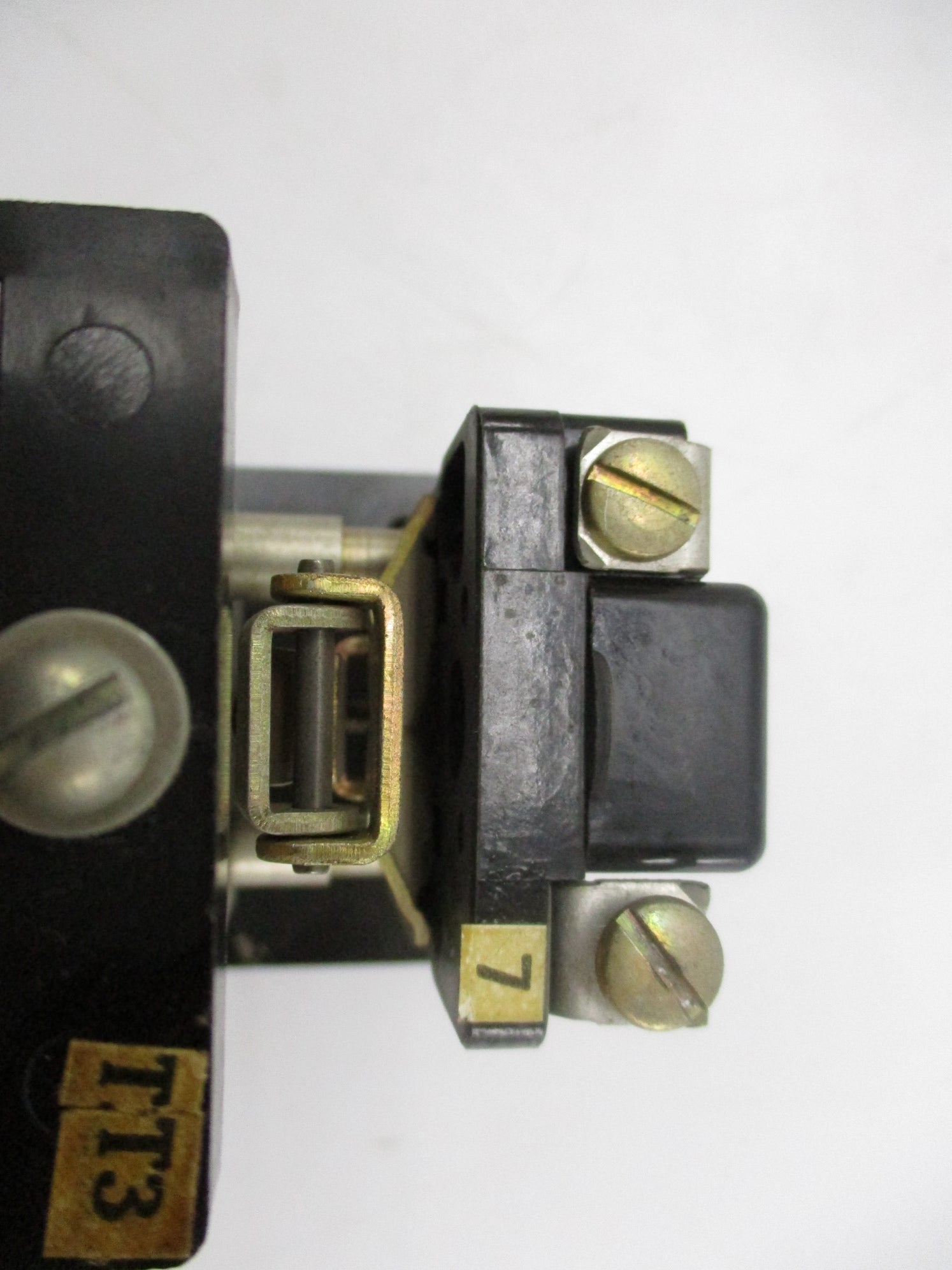 INDUSTRIAL SPARE PART 809-B02E SER. A 3.0A NSNP