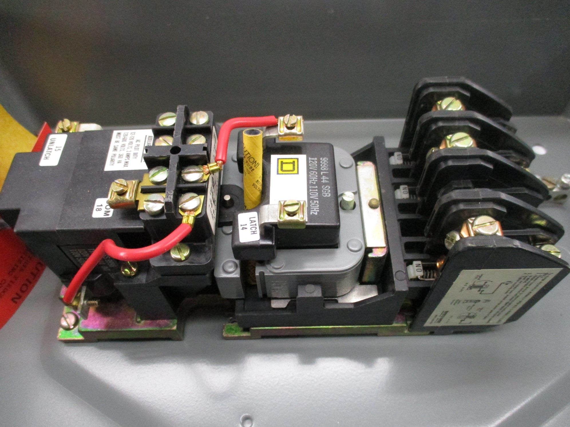 SQUARE D 8903-LXG30V02 SER. B 110/120V NSNP