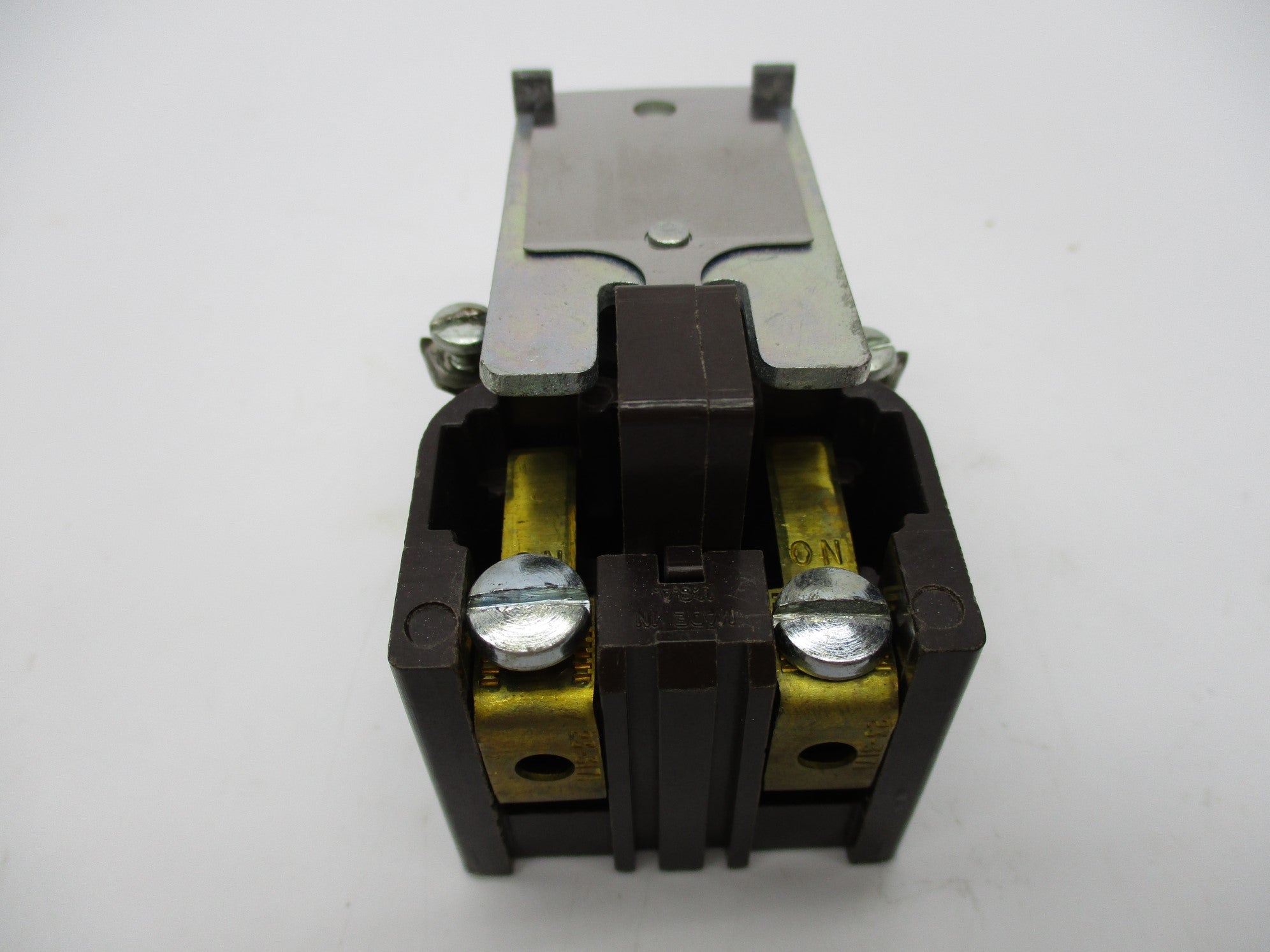 CUTLER HAMMER 9575H2441A 24V 16A NSNP
