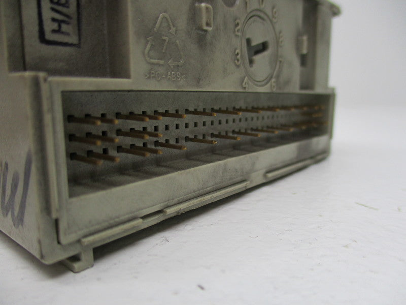 ALLEN BRADLEY 1794-IA8 SER. A (AS PICTURED) * NEW NO BOX *