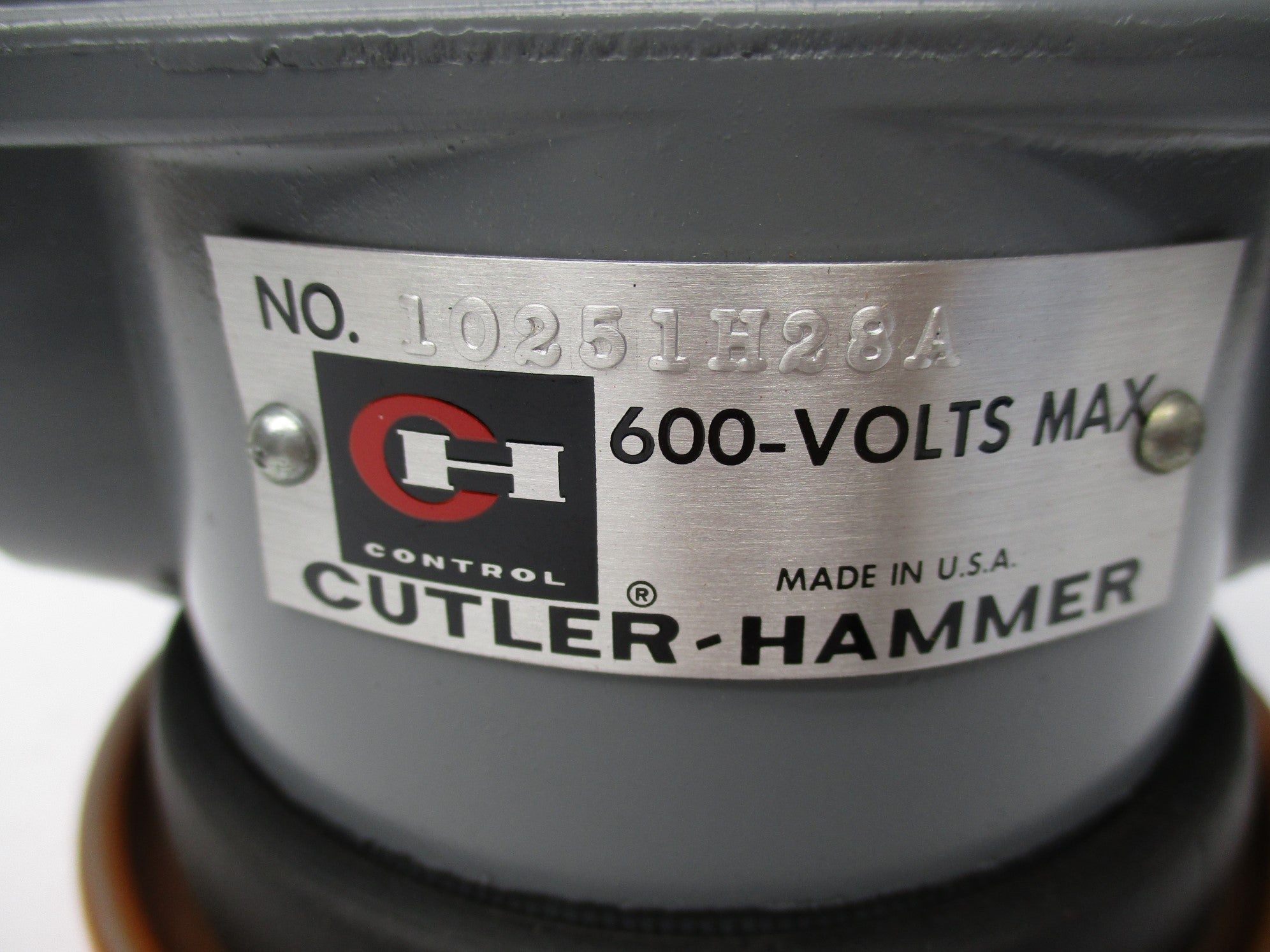 CUTLER HAMMER 10251H28A NSNP