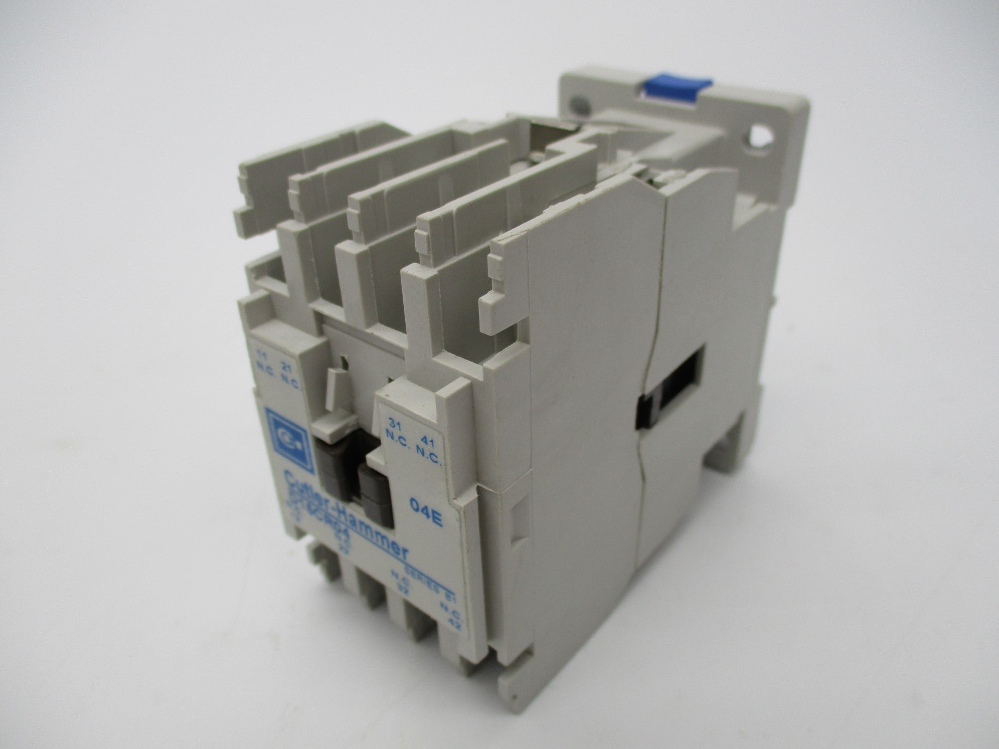 CUTLER HAMMER D15CR04AB SER. B1 110/120V NSMP