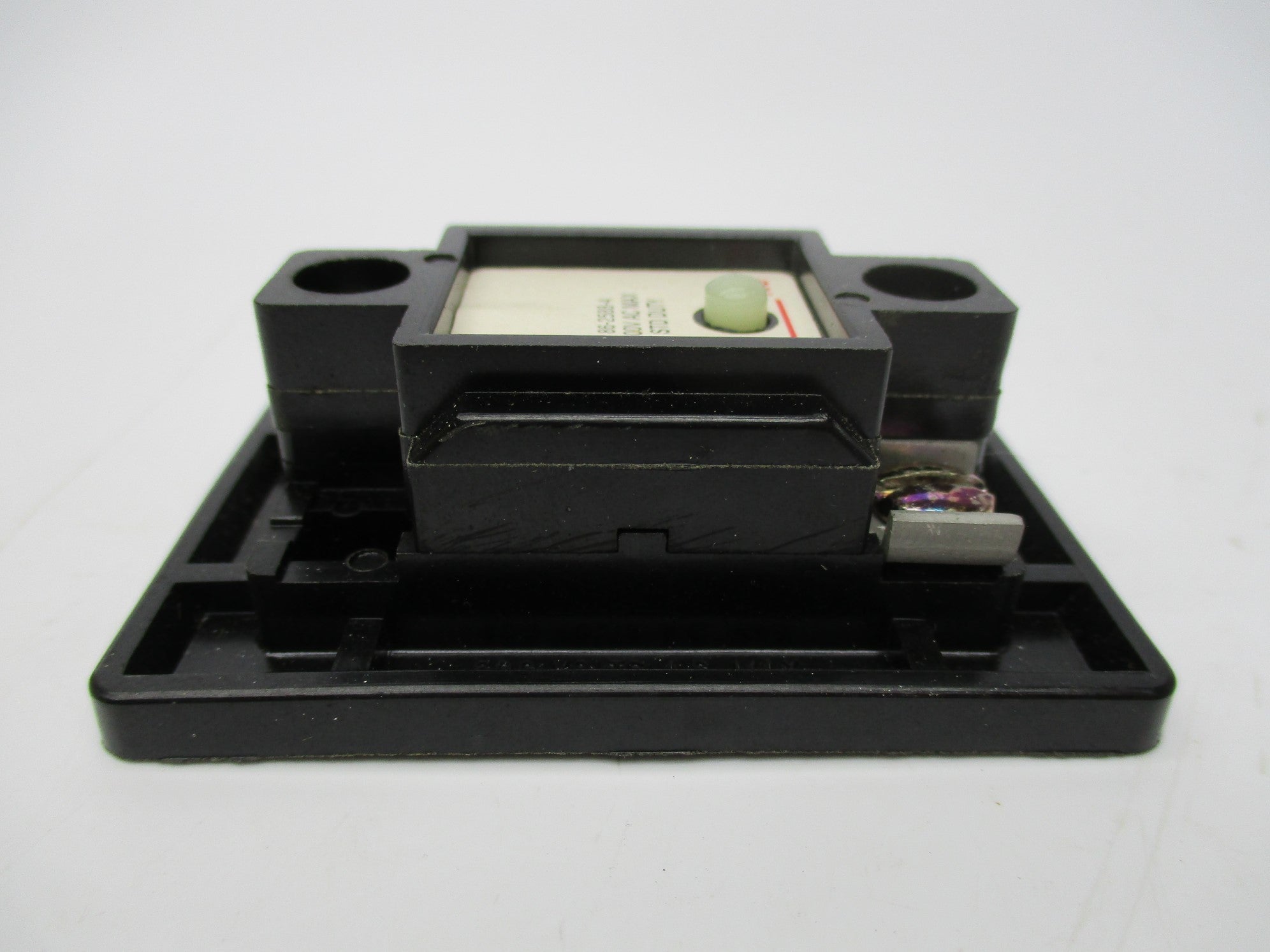 CUTLER HAMMER 86-2588-4 NSNP
