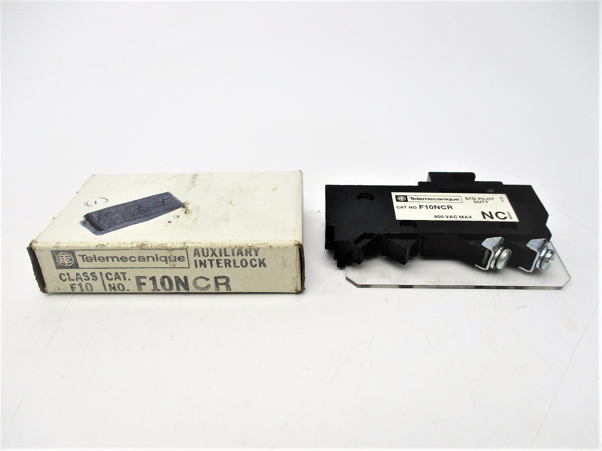 TELEMECANIQUE F10NCR 600VAC NSMP