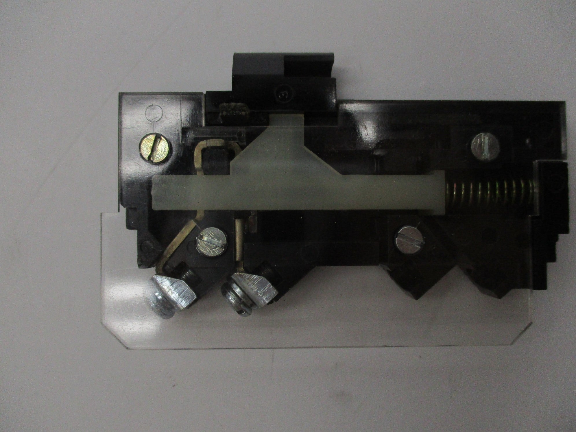 TELEMECANIQUE F10NCR 600VAC NSMP
