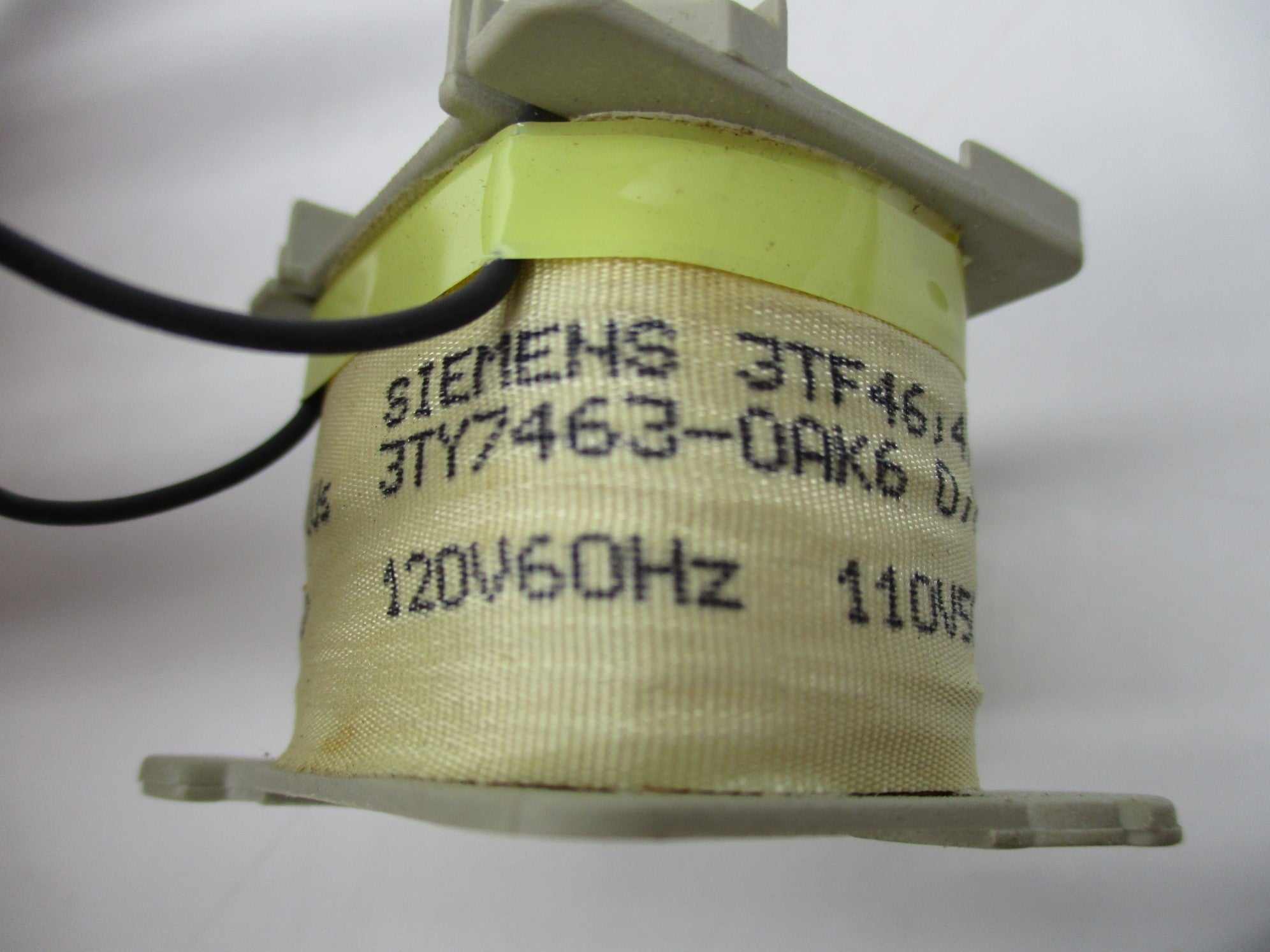 SIEMENS 3TY7463-0AK6 110/120V NSNP