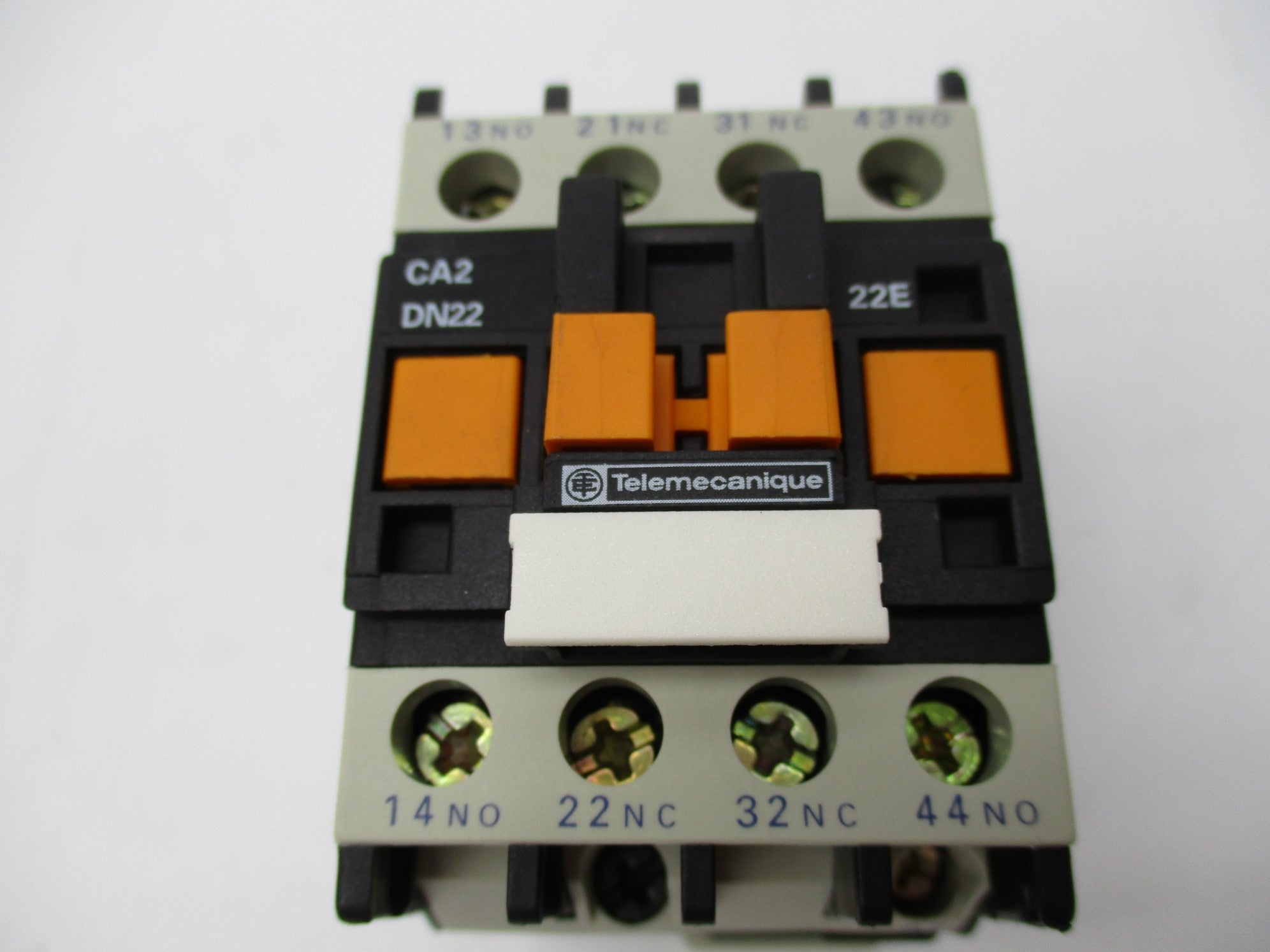 TELEMECANIQUE CA2DN22B7 24V 10A NSMP