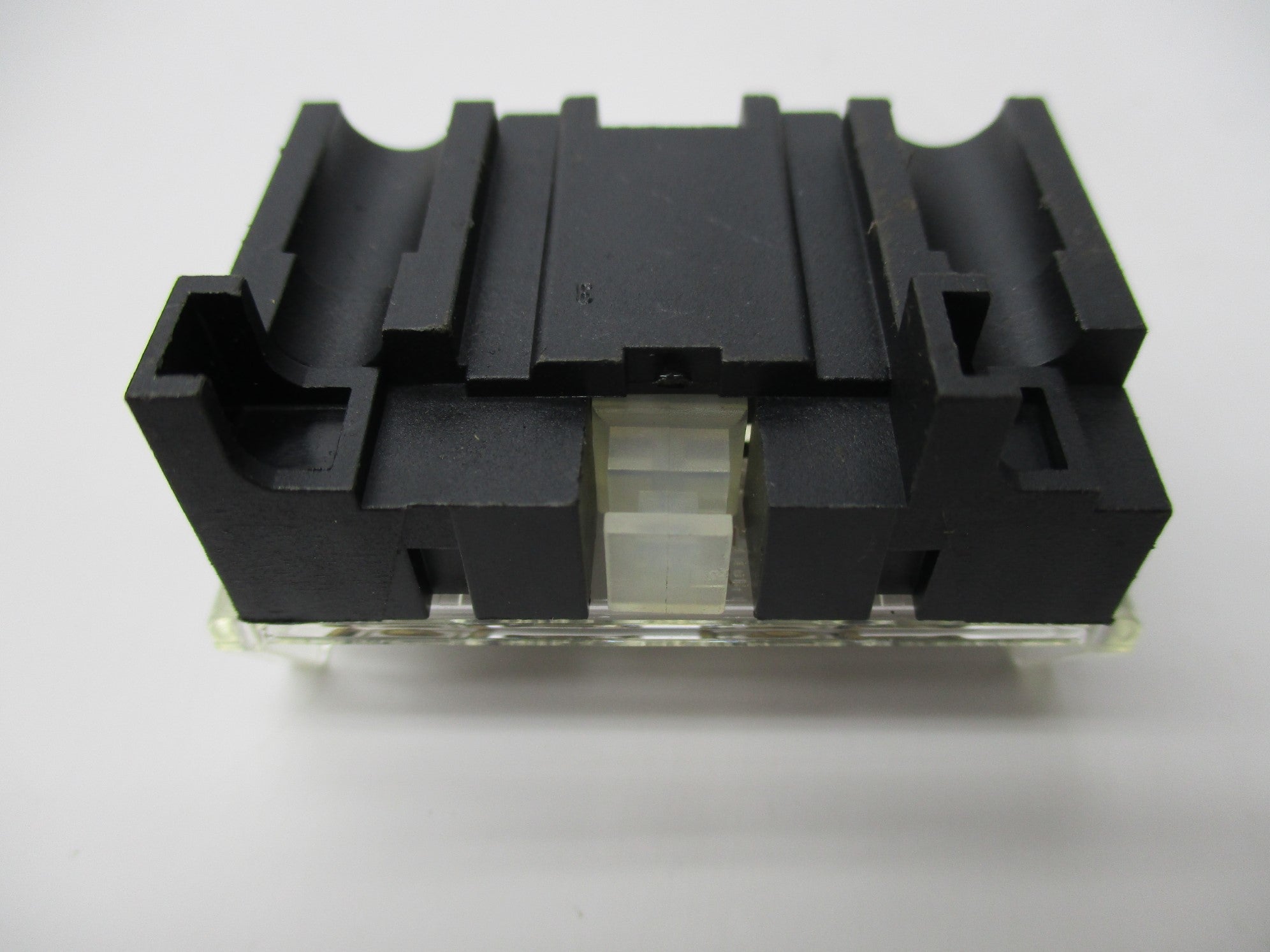 ALLEN BRADLEY 800T-XA1 SER. D (BK/YL) NSMP