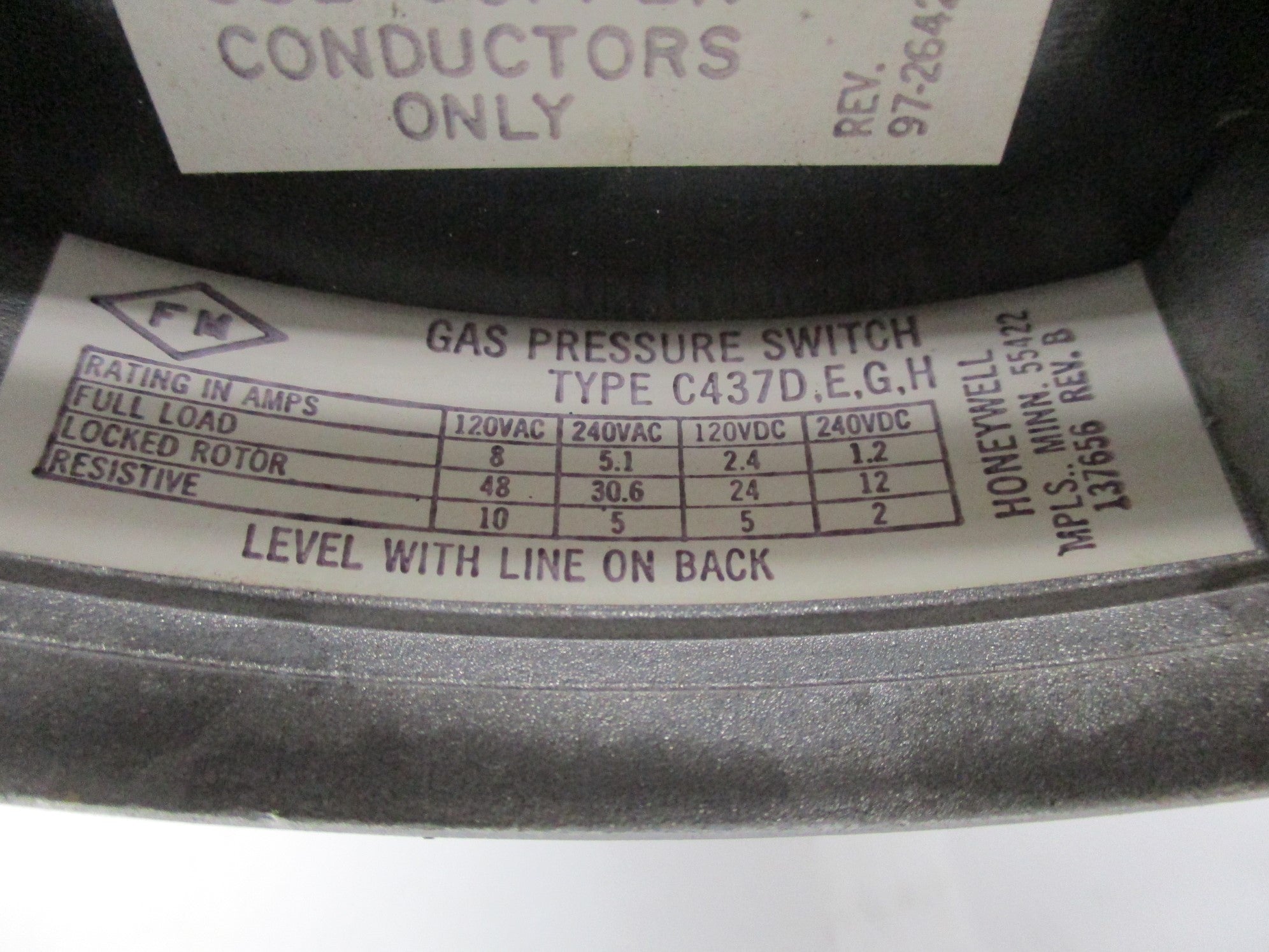 HONEYWELL C437D.E.G.H 240VAC 30.6A (AS PICTURED) NSNP