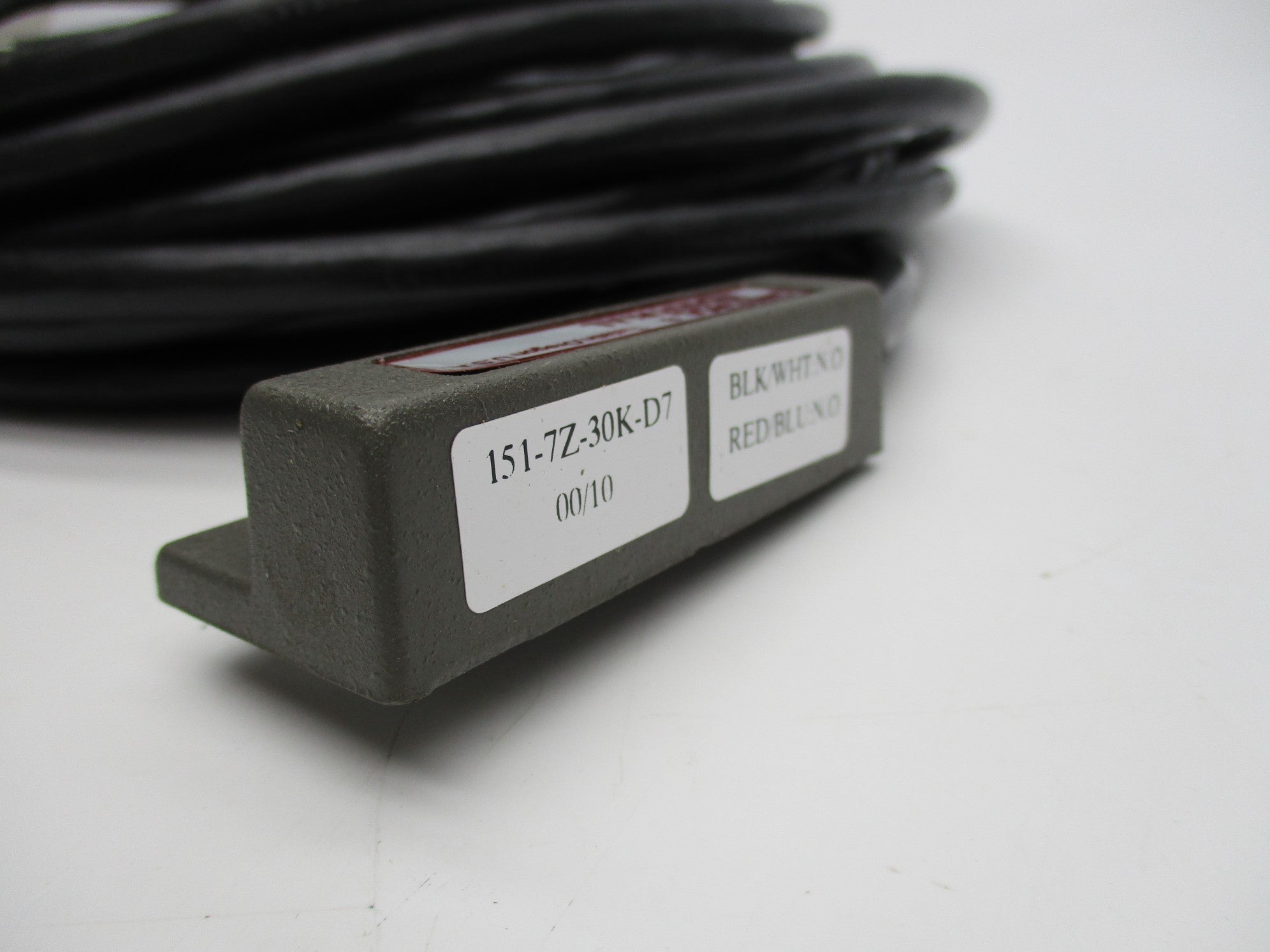 SENTROL INDUSTRIES 151-7Z-30K-D7 NSNP