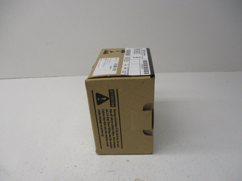 ALLEN BRADLEY 1794-IE4X0E2 SER. B DATE: 2002 * FACTORY SEALED *